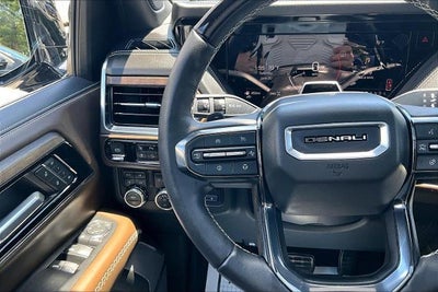 2025 GMC Yukon Denali Ultimate