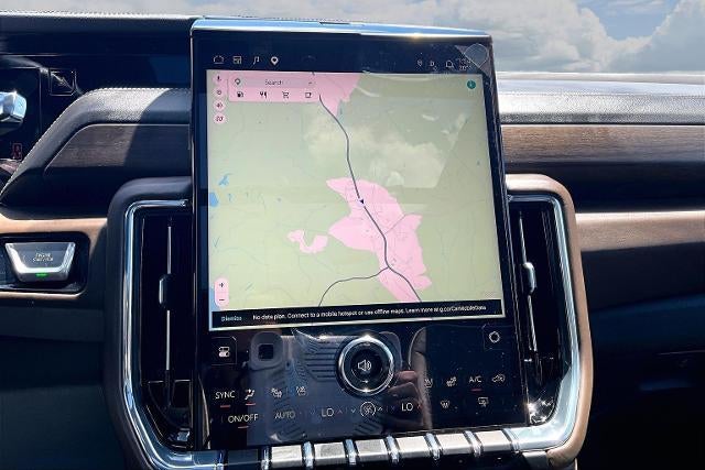 2025 GMC Yukon Denali Ultimate