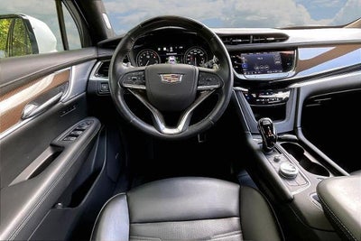 2025 Cadillac XT6 Sport