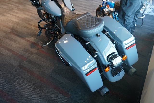 2022 Harley Davidson Road Glide Base